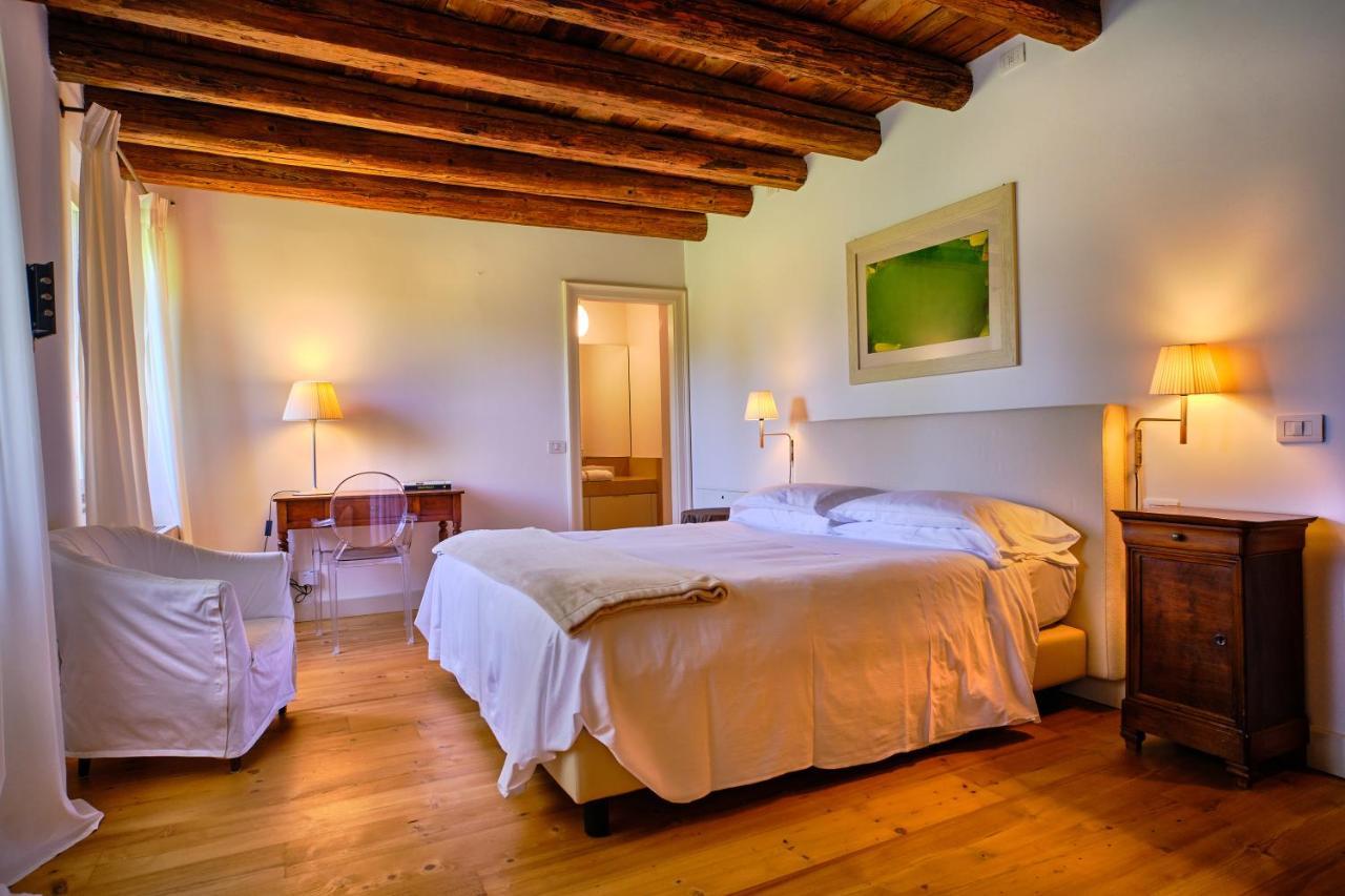 Relais Corte Guastalla Apartments Sona Exterior foto